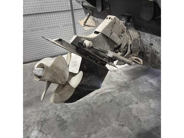 Bowrider speedboot, rinker, cc272, 2000 - afbeelding 40 van  40