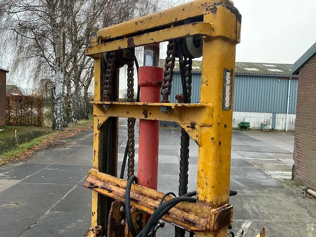 Box lift met meijer pakkenklem - afbeelding 6 van  9