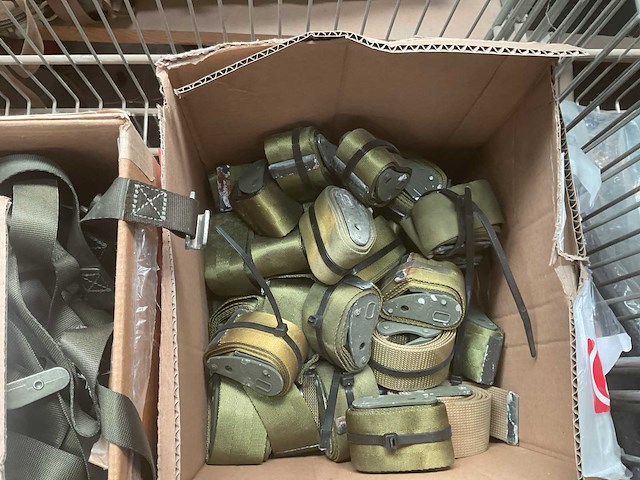 Box with webbing straps - afbeelding 2 van  3