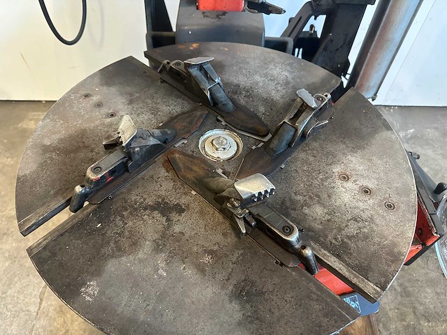 Boxer - 2007 - super lx - banden de-en montageapparaat - afbeelding 7 van  8