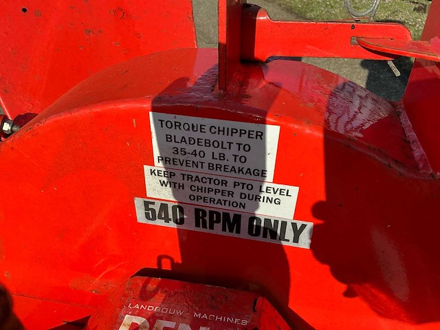 Boxer houthakselaar - afbeelding 4 van  19