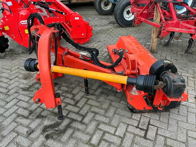 Boxer klepelmaaier - afbeelding 3 van  18