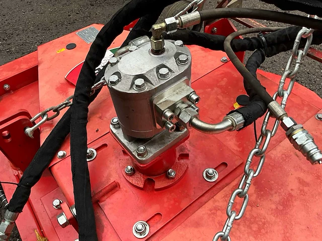 Boxer lm180 hydraulische klepelmaaier - afbeelding 4 van  15