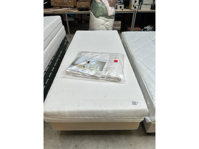 Boxpring met matras magnitude - afbeelding 1 van  5