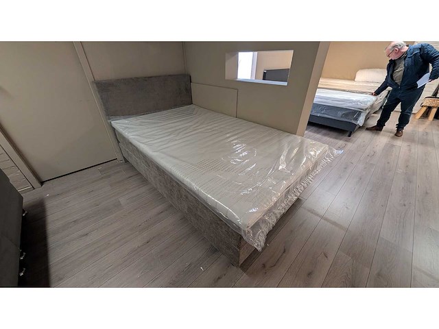 Boxspring – 120 x 200 cm – taupe – inclusief topper – pocketvering – cooltouch matrassen - afbeelding 3 van  4