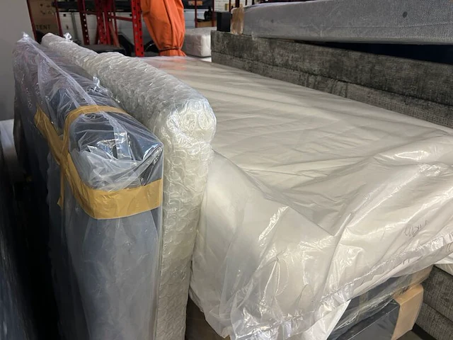 Boxspring 180x210 cm - afbeelding 4 van  4