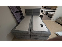 Boxspring electrisch 140x200 cm - grijs- inclusief topper (6 cm) - pocket geveerde box, cooltouch matrassen - afbeelding 1 van  3