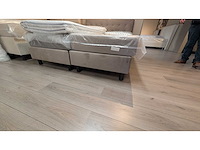 Boxspring emma– 160 x 200 cm – velvet grijs – inclusief topper – pocketvering – cooltouch matrassen + emma kussens - afbeelding 5 van  5