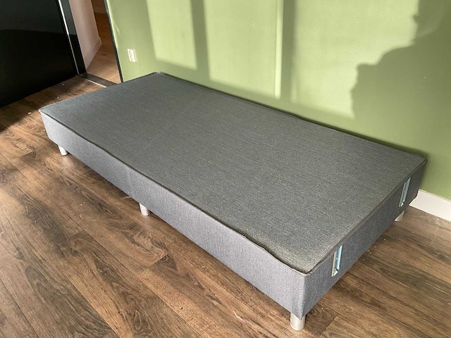 Boxspring met matras - afbeelding 3 van  3