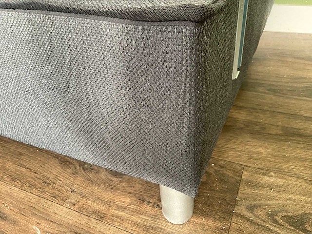 Boxspring met matras - afbeelding 2 van  3