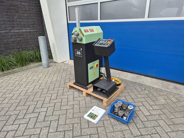 Bpr - cps 20 - profielwals met hydraulische rolverstelling - afbeelding 2 van  16