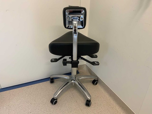 Bqe verrijdbare kruk - afbeelding 4 van  8