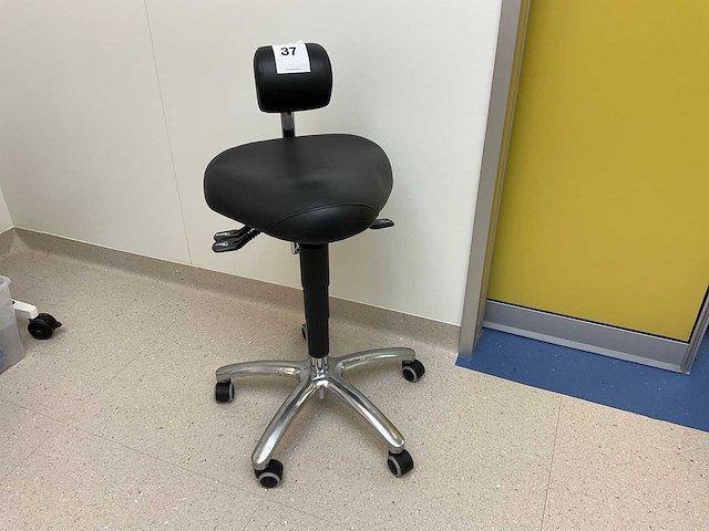 Bqe verrijdbare kruk - afbeelding 4 van  4