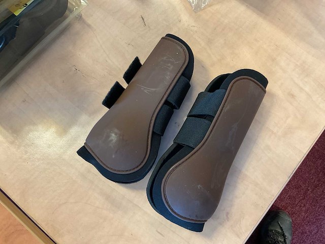 Br beenbeschermers - afbeelding 2 van  2