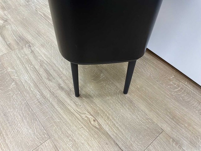 Brabantia - touch bin hi - afvalemmer - afbeelding 1 van  3
