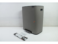 Brabantia bo sense of luxury prullenbak 60l mineral concrete grey - afbeelding 3 van  4