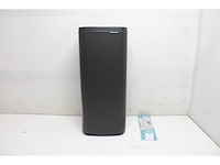Brabantia bo touch bin prullenbak 30 liter mineral infinite grey - afbeelding 3 van  4