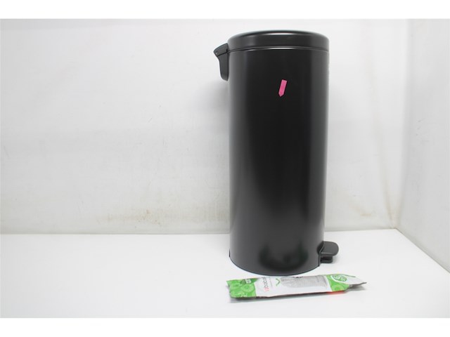 Brabantia newicon prullenbak 30 liter matt black - afbeelding 2 van  3