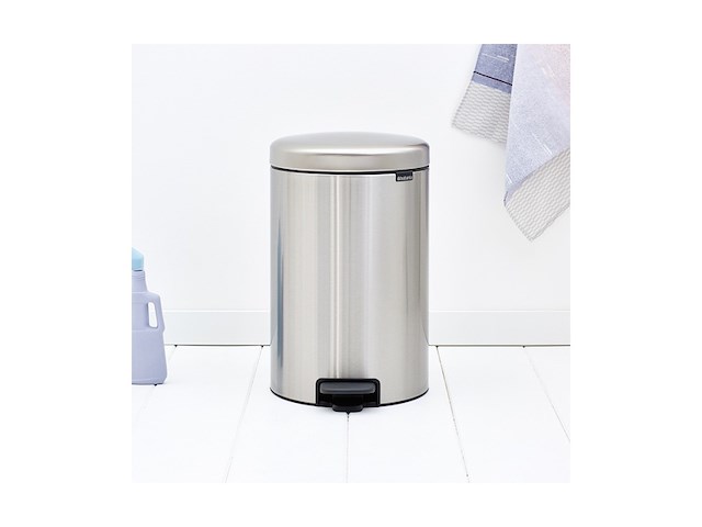 Brabantia pedaalemmer newicon 20l matt steel - afbeelding 4 van  4