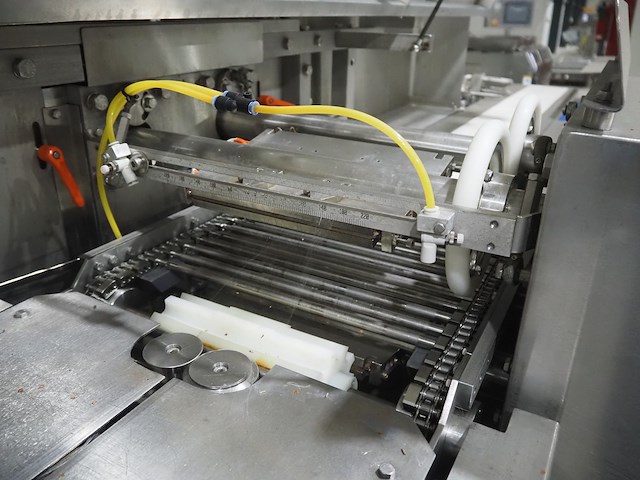 Bradman lake group - afbeelding 2 van  55