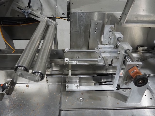 Bradman lake group - afbeelding 6 van  55