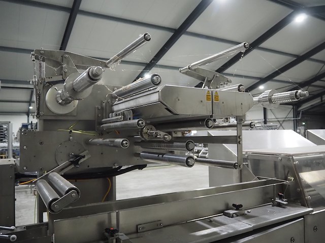 Bradman lake group - afbeelding 7 van  53