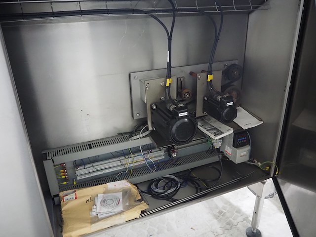 Bradman lake group - afbeelding 8 van  38