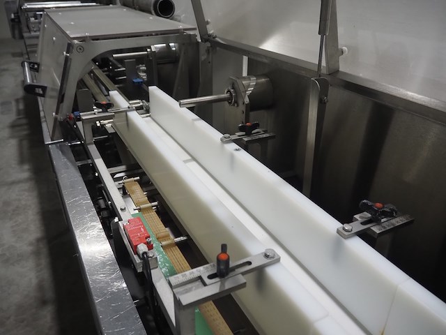 Bradman lake group - afbeelding 3 van  37