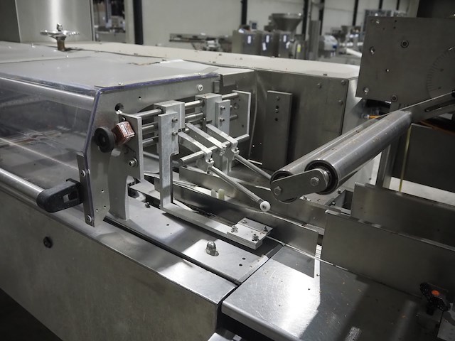 Bradman lake group - afbeelding 10 van  37