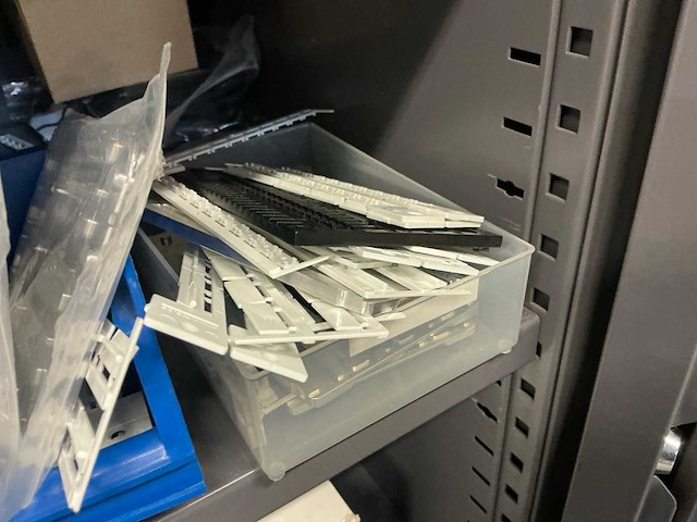 Brady acs plotter vp600 labelprinter voor kabels en slangen - afbeelding 8 van  21