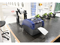 Brady bbp 12 barcode / label printer met solid oprolsysteem - afbeelding 1 van  5