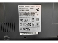 Brady bbp 12 barcode / label printer met solid oprolsysteem - afbeelding 4 van  5