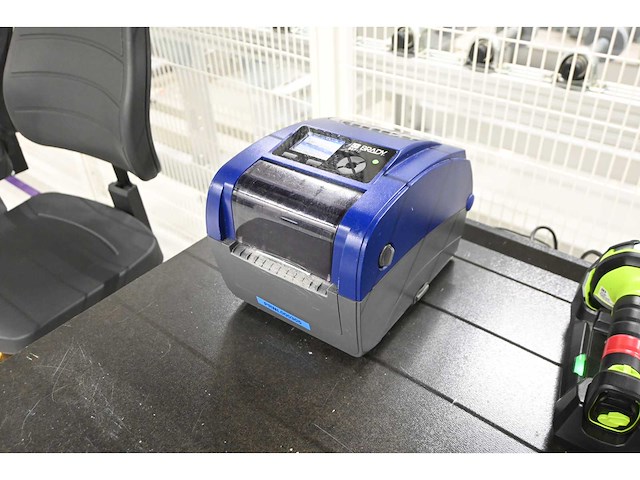 Brady bbp 12 barcode / label printer - afbeelding 1 van  5