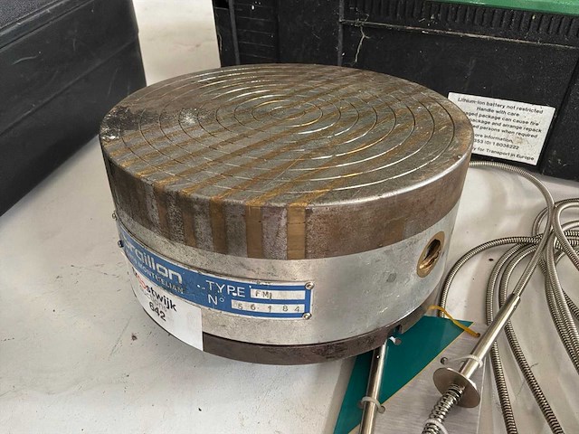 Braillon fm magneet opspanplaat - afbeelding 1 van  3