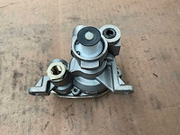 Brake pneumatic valve - afbeelding 1 van  4