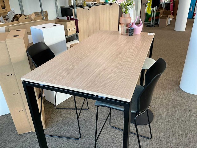 Bralco bartafel met krukken - afbeelding 3 van  10