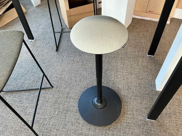 Bralco bartafel met krukken - afbeelding 8 van  10