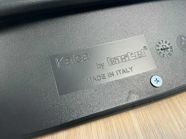 Bralco bartafel met krukken - afbeelding 10 van  10