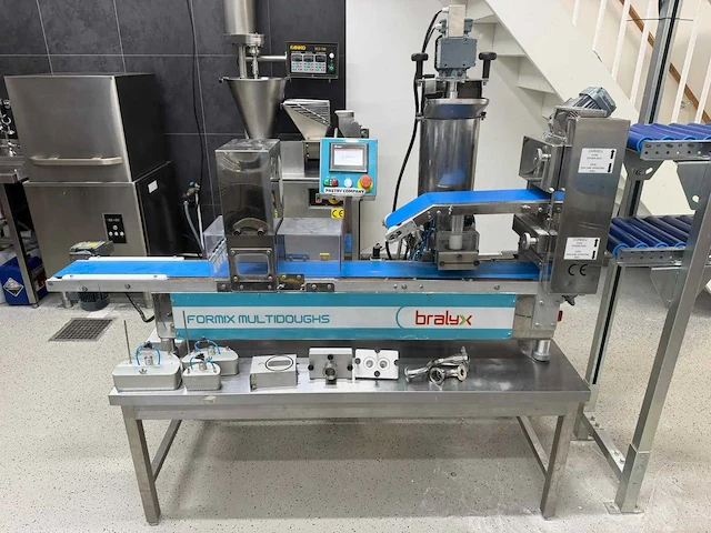 Bralyx - 2023 - formica multimassas - vormmachine - afbeelding 10 van  27