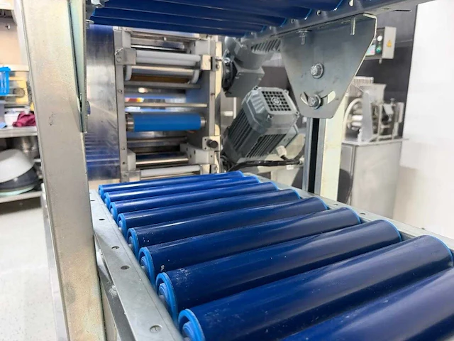 Bralyx - 2023 - formica multimassas - vormmachine - afbeelding 27 van  41