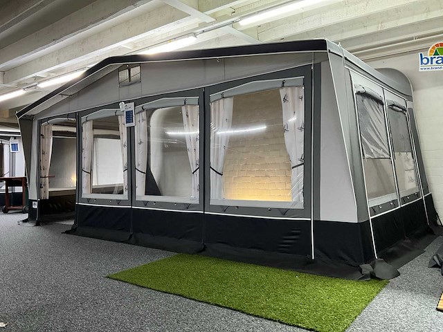 Brand atrium 280 voortent (978-1001 cm) - afbeelding 13 van  19