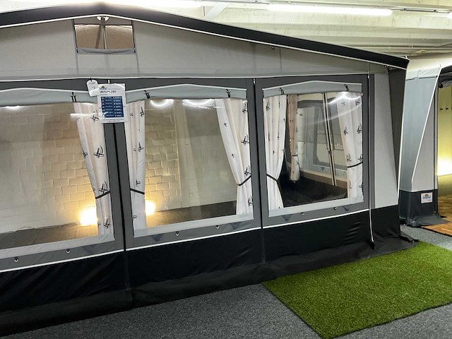 Brand atrium 280 voortent (978-1001 cm) - afbeelding 18 van  19