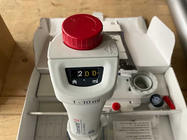 Brand dispensette flesdispenser - afbeelding 3 van  3