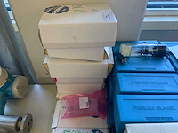 Brand flesdispensers en diversen - afbeelding 4 van  5