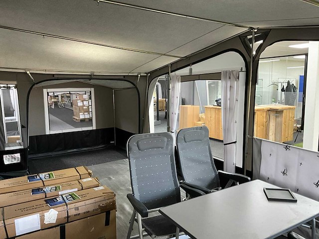 Brand lugano 280 special edition voortent (898-917 cm) - afbeelding 5 van  19