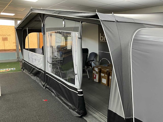 Brand lugano 280 special edition voortent (939-958 cm) - afbeelding 3 van  12