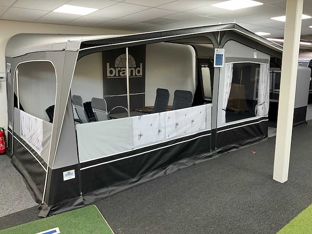 Brand lugano 280 special edition voortent (939-958 cm) - afbeelding 2 van  16