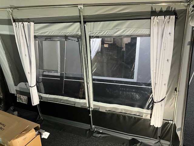 Brand palazzo 300 voortent (939-958 cm) - afbeelding 8 van  18