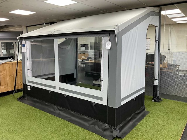 Brand pamir wintertent - afbeelding 1 van  14