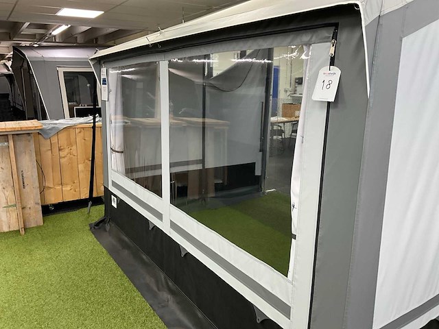 Brand pamir wintertent - afbeelding 3 van  14